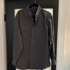 Roundtree & Yorke Gray Casual Button Down Shirt